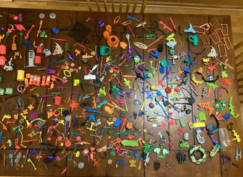 Huge Lot of 100+ TMNT Teenage Mutant Ninja Turtles W/ Accessories Vintage, TMNT